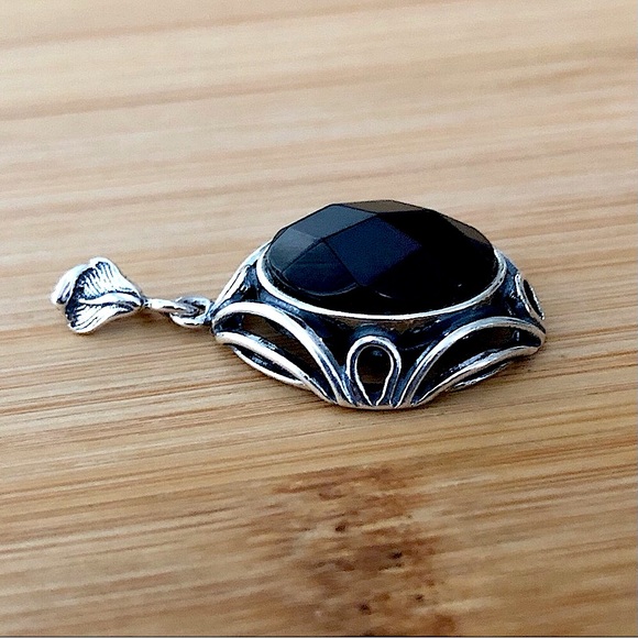 $69 Vintage Polish Estate Cherry Amber Pendant Sterling V-8 925 POLAND - Picture 4 of 7